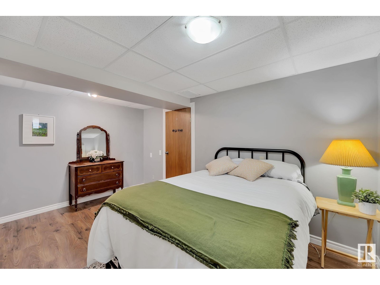 6011 159 Av Nw, Edmonton, Alberta  T5Y 2P4 - Photo 33 - E4438265