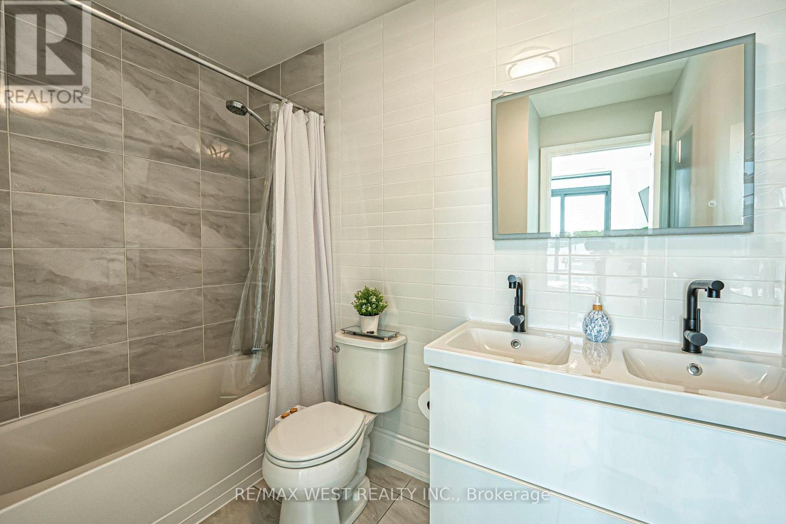 223 - 2522 Keele Street, Toronto, Ontario  M6L 2N8 - Photo 26 - W12158371