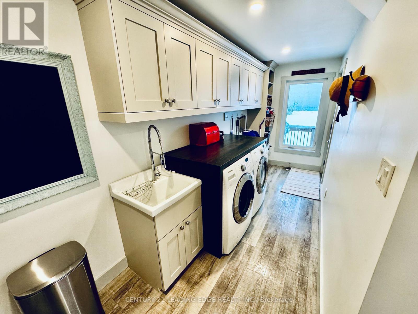 29 St. Clair Street, Collingwood, Ontario  L9Y 5N5 - Photo 11 - S12170761