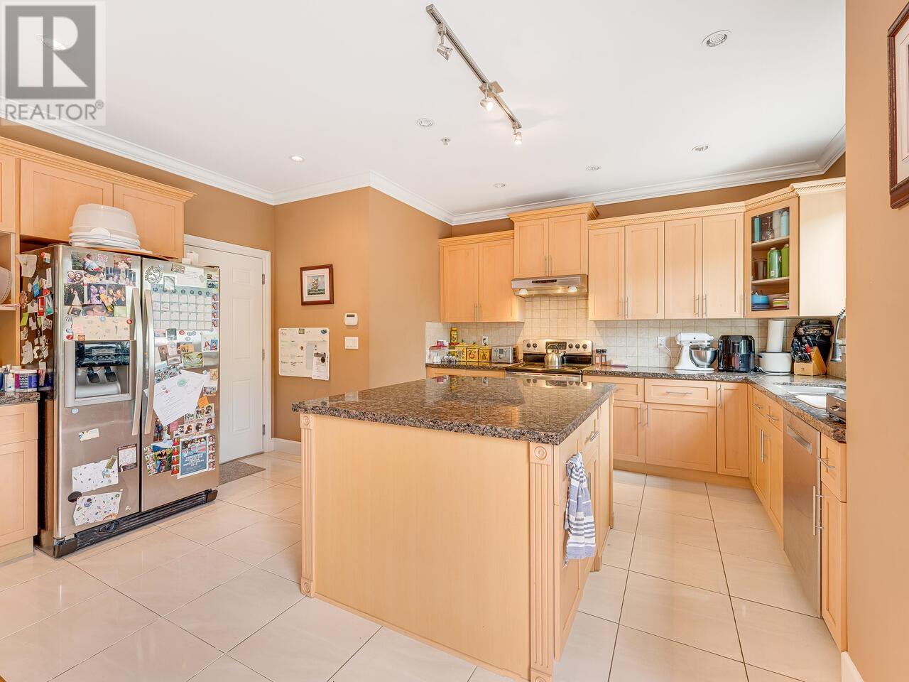 4027 Joseph, Port Coquitlam, British Columbia  V3B 0C2 - Photo 7 - R3002529