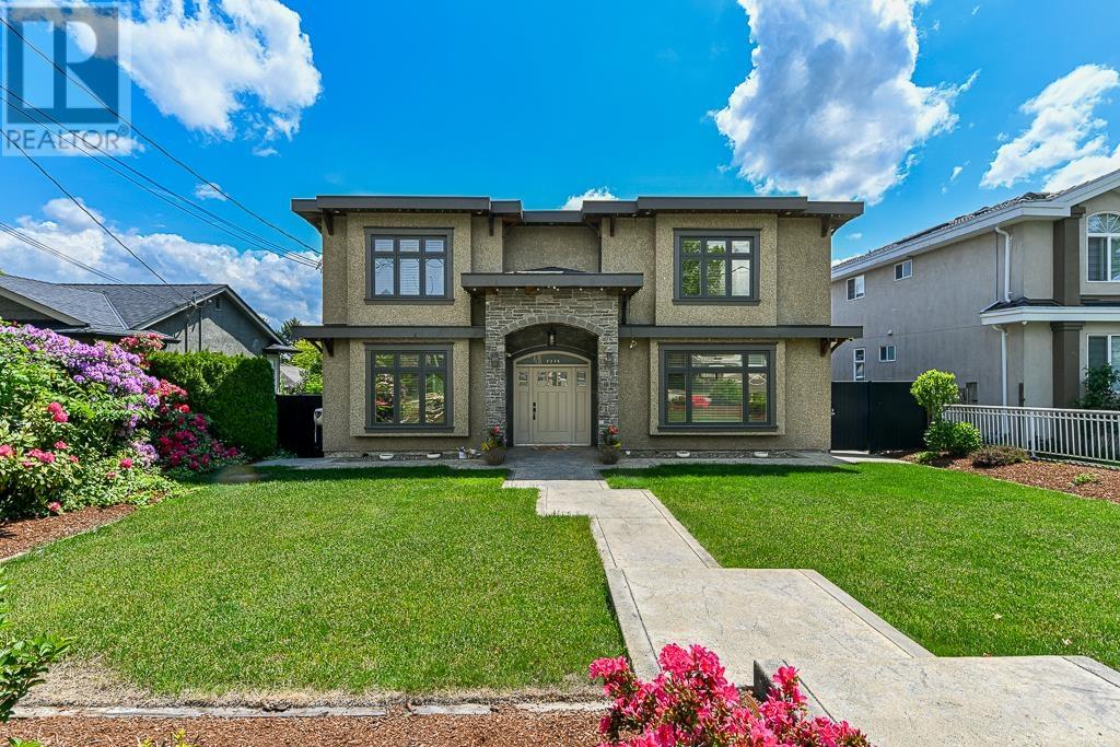 7776 14TH AVENUE, burnaby, British Columbia