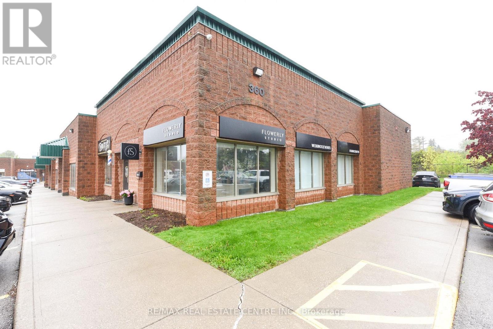 2 - 360 Revus Avenue, Mississauga, Ontario  L5G 4S4 - Photo 1 - W12170737