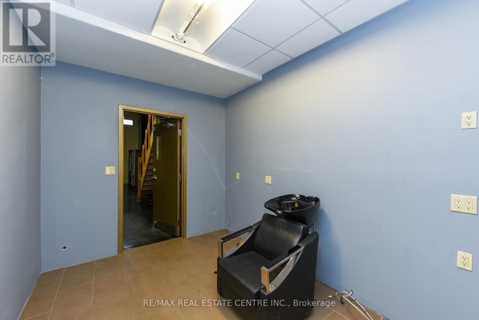 2 - 360 Revus Avenue, Mississauga, Ontario  L5G 4S4 - Photo 15 - W12170737