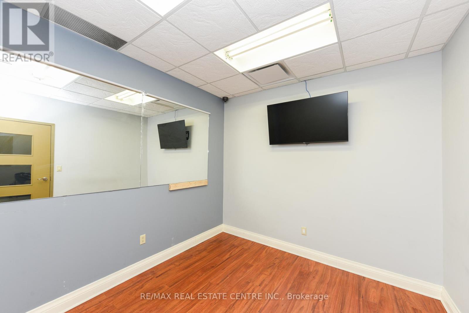 2 - 360 Revus Avenue, Mississauga, Ontario  L5G 4S4 - Photo 17 - W12170737