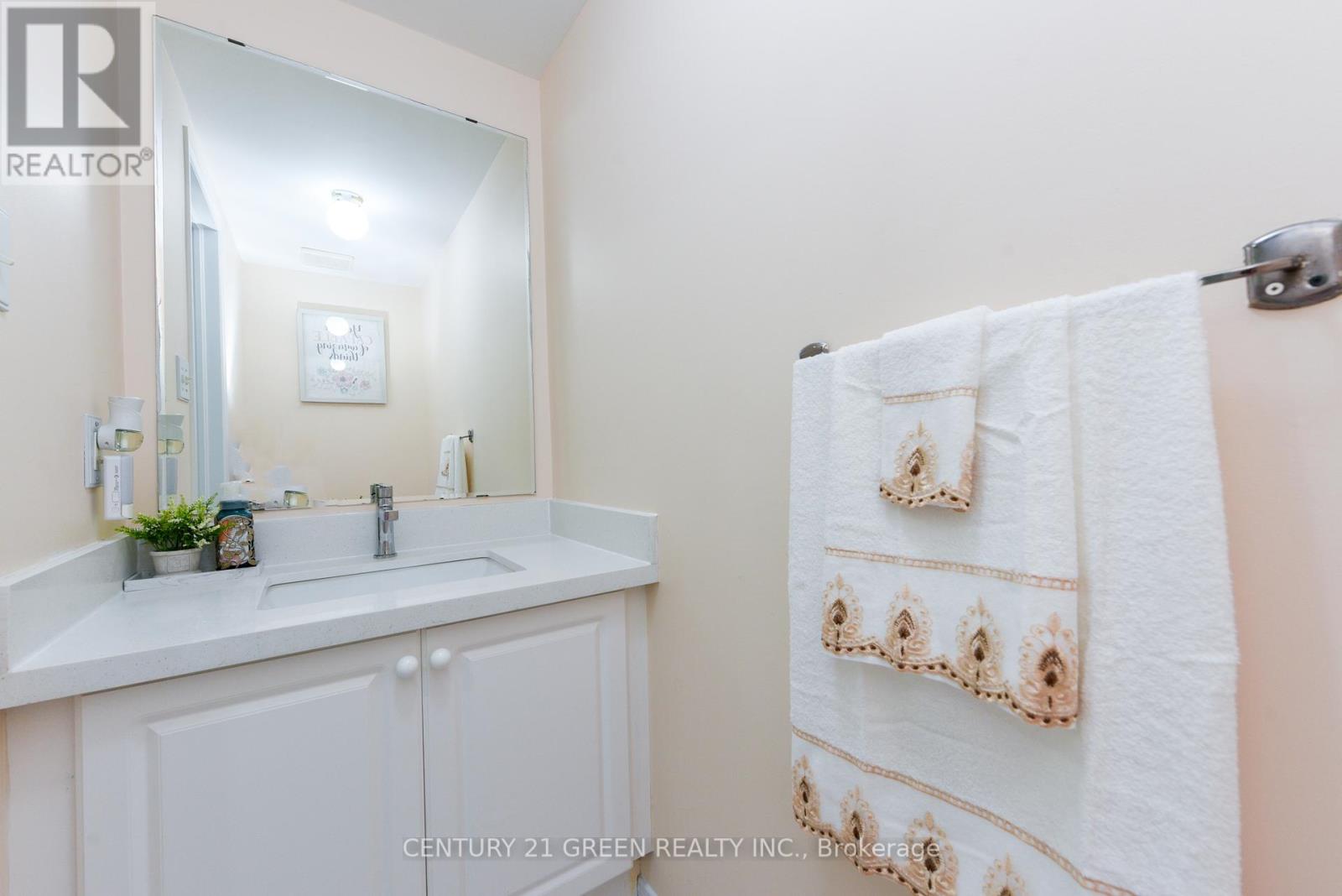 116 Canada Goose Boulevard, Brampton (Sandringham-Wellington), Ontario  L6R 2A4 - Photo 10 - W12170750