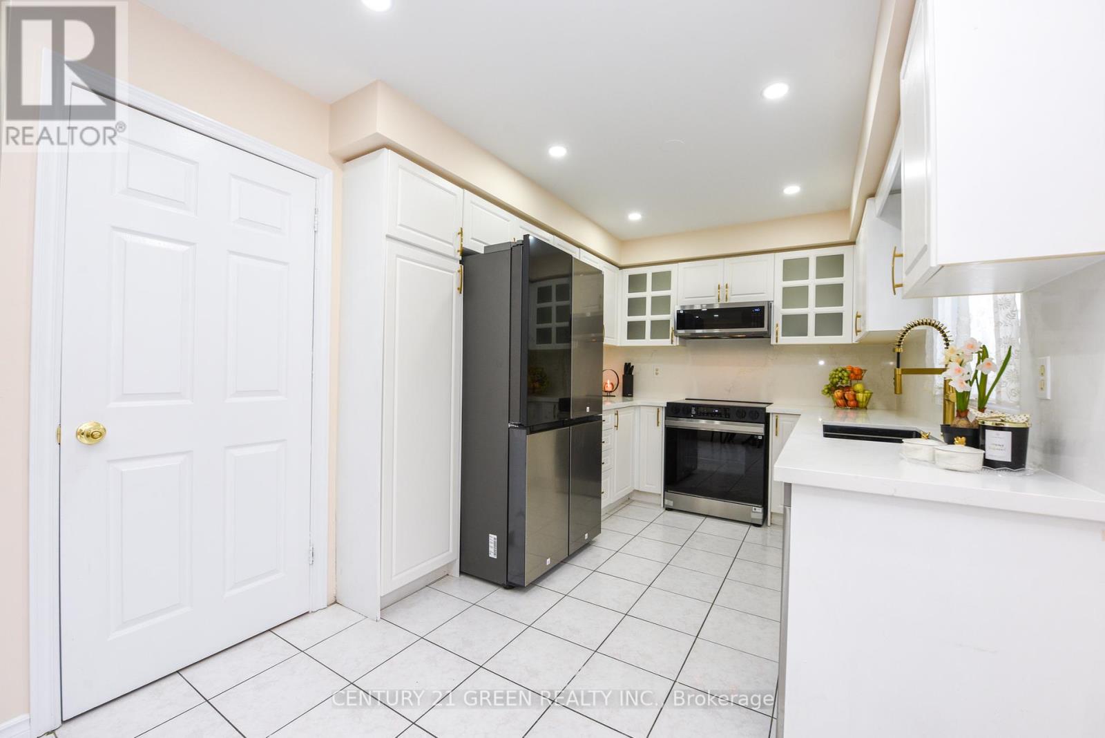 116 Canada Goose Boulevard, Brampton, Ontario  L6R 2A4 - Photo 20 - W12170750