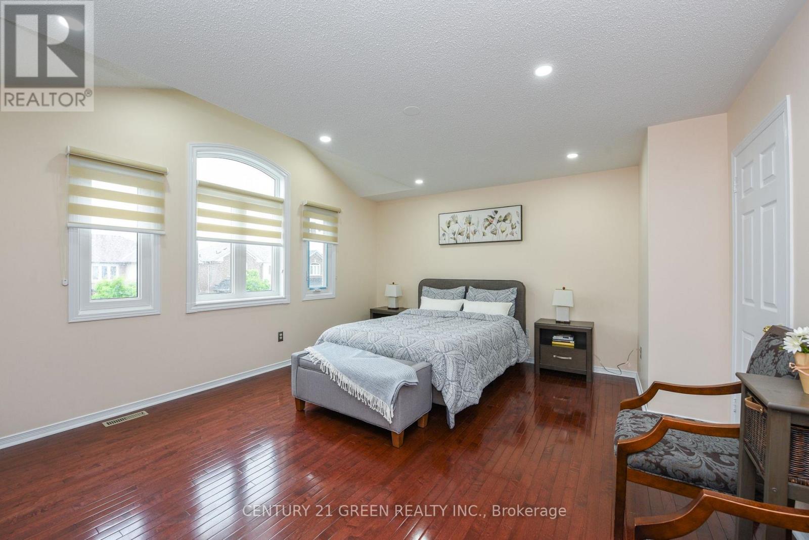 116 Canada Goose Boulevard, Brampton, Ontario  L6R 2A4 - Photo 32 - W12170750