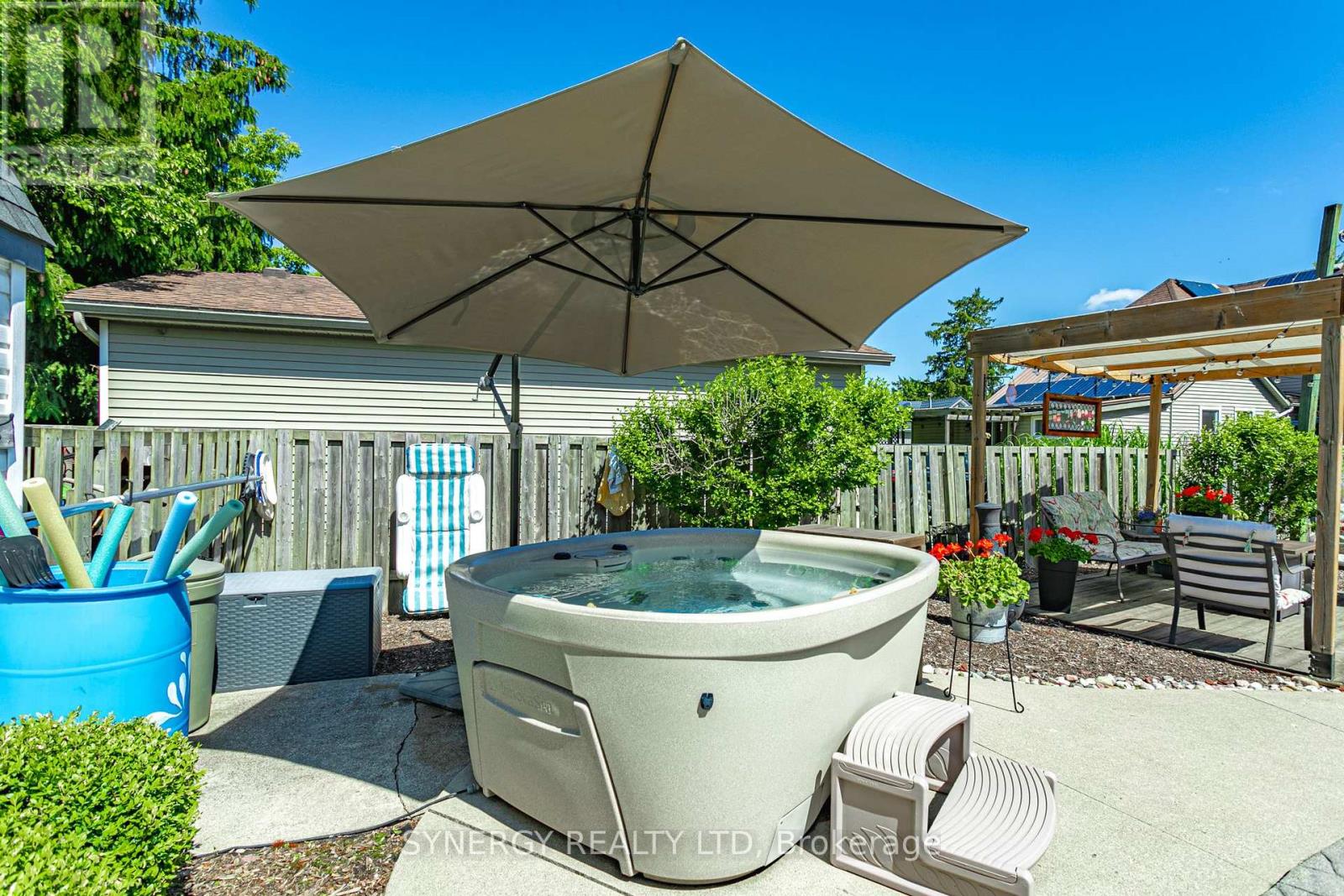 154 Water Street, Southwest Middlesex, Ontario  N0L 1M0 - Photo 33 - X12170807