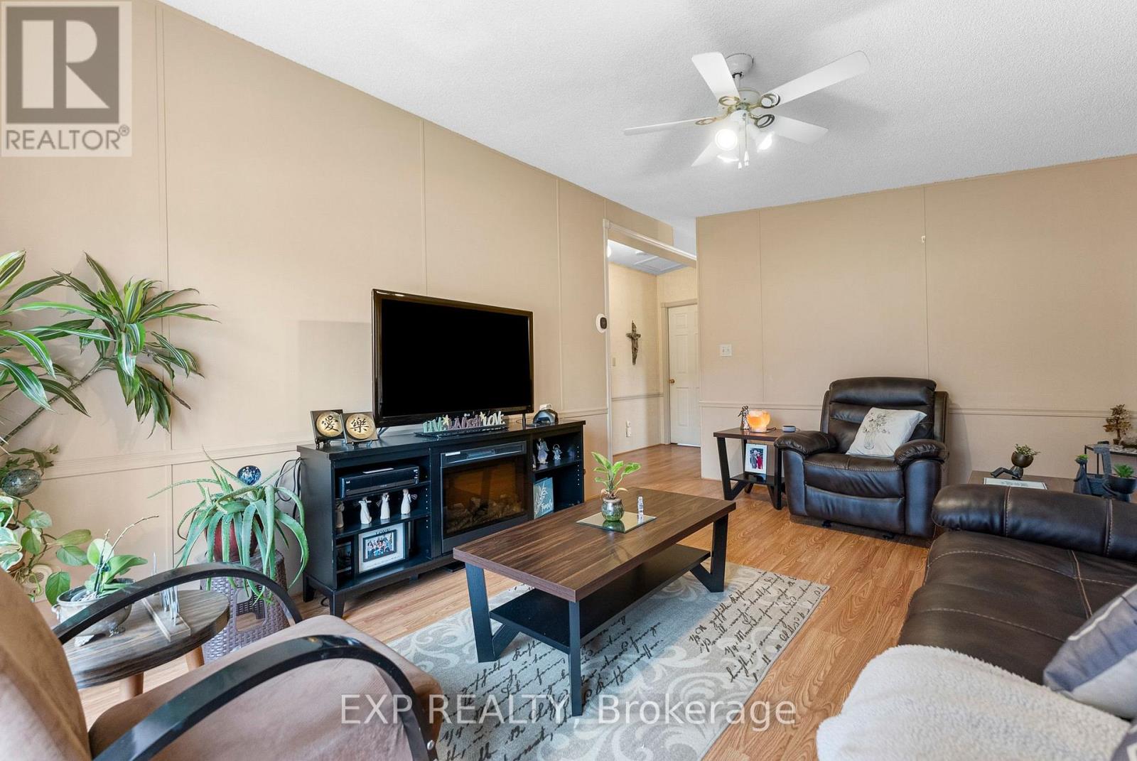 25 Sunset Lane, Horton, Ontario  K7V 0A5 - Photo 13 - X12170813