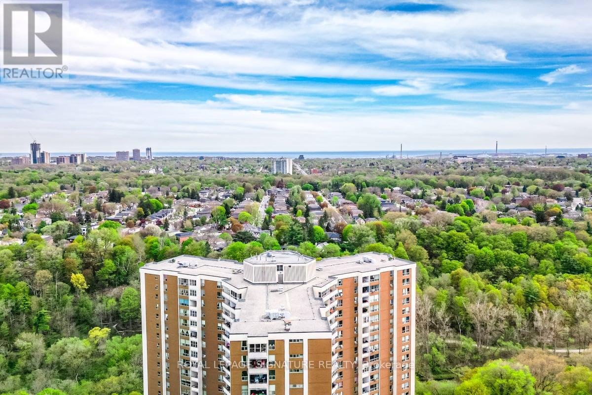 915 - 60 Pavane Linkway, Toronto, Ontario  M3C 1A2 - Photo 44 - C12168828