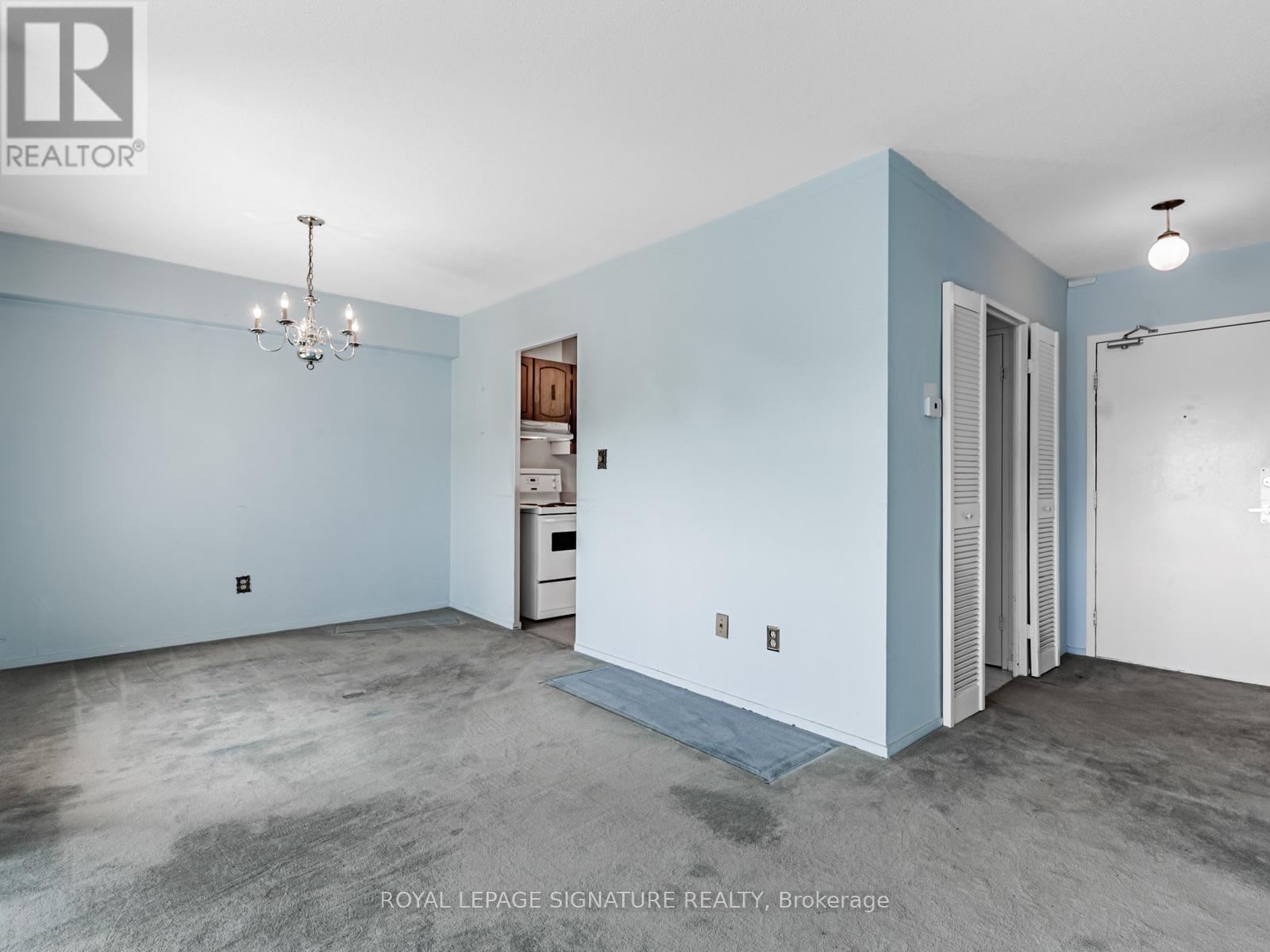 915 - 60 Pavane Linkway, Toronto, Ontario  M3C 1A2 - Photo 9 - C12168828