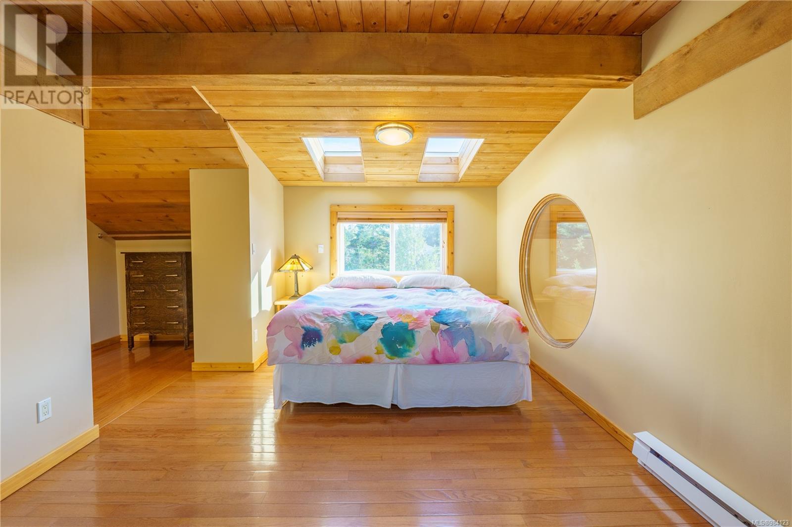 316 Leighton Way, Tofino, British Columbia  V0R 2Z0 - Photo 17 - 984123