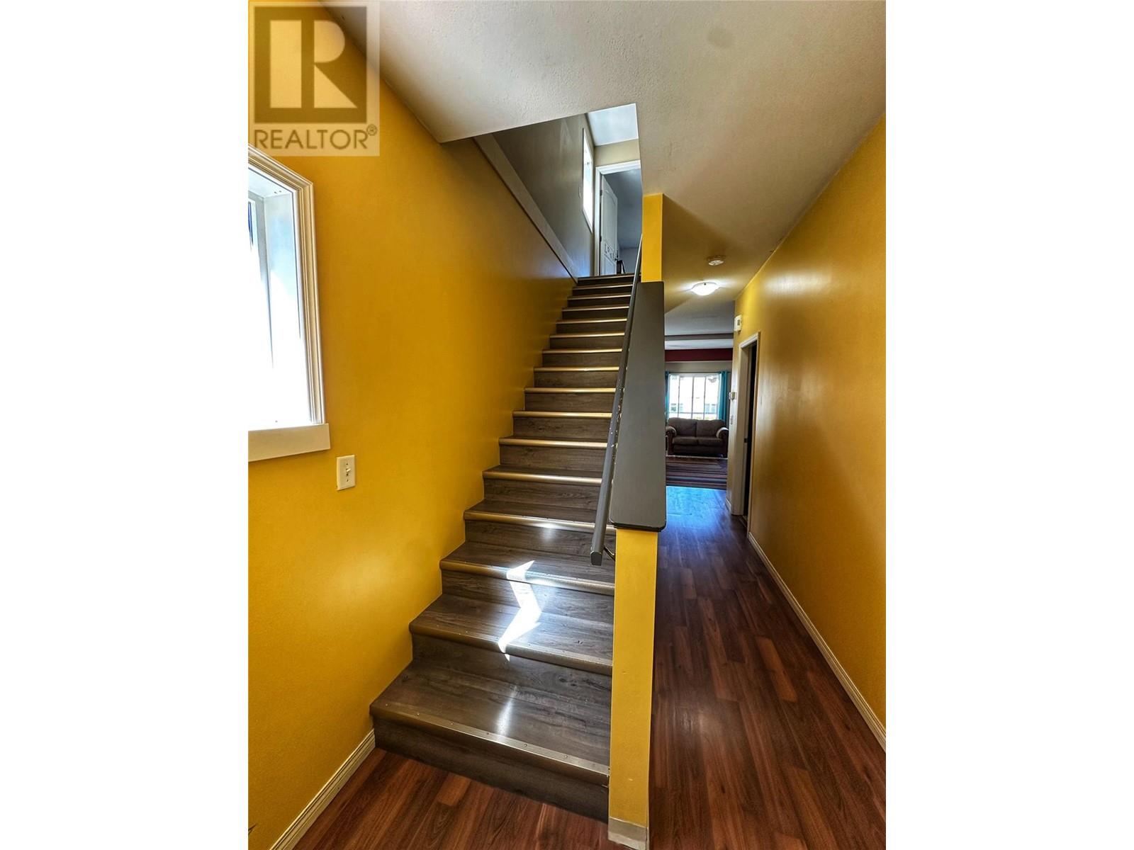 Property at 5901 Heritage Drive Unit# 5 image 3
