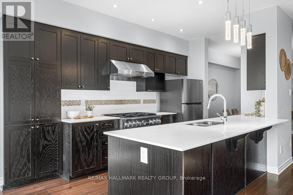 107 Nutting Crescent, Ottawa, Ontario  K4M 0C3 - Photo 14 - X12170775