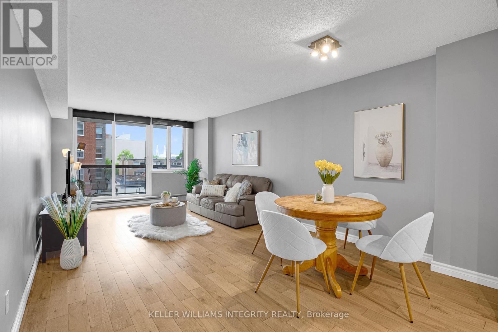 401 - 309 Cumberland Street, Ottawa, Ontario  K1N 7J1 - Photo 15 - X12170793
