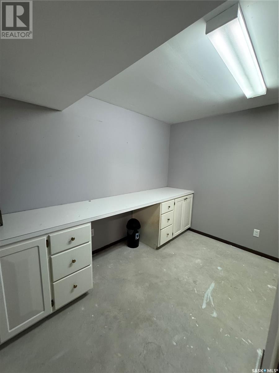713 Birch Crescent, Hudson Bay, Saskatchewan  S0E 0Y0 - Photo 21 - SK006716