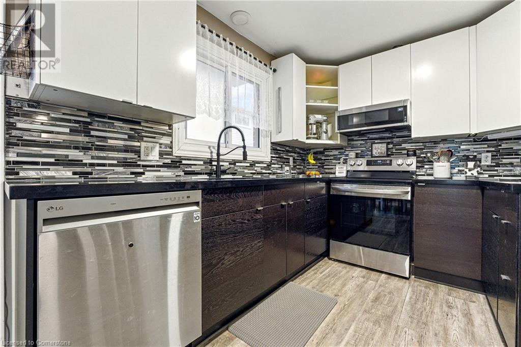 1344 Colonsay Drive, Burlington, Ontario  L7P 2T9 - Photo 9 - 40733232