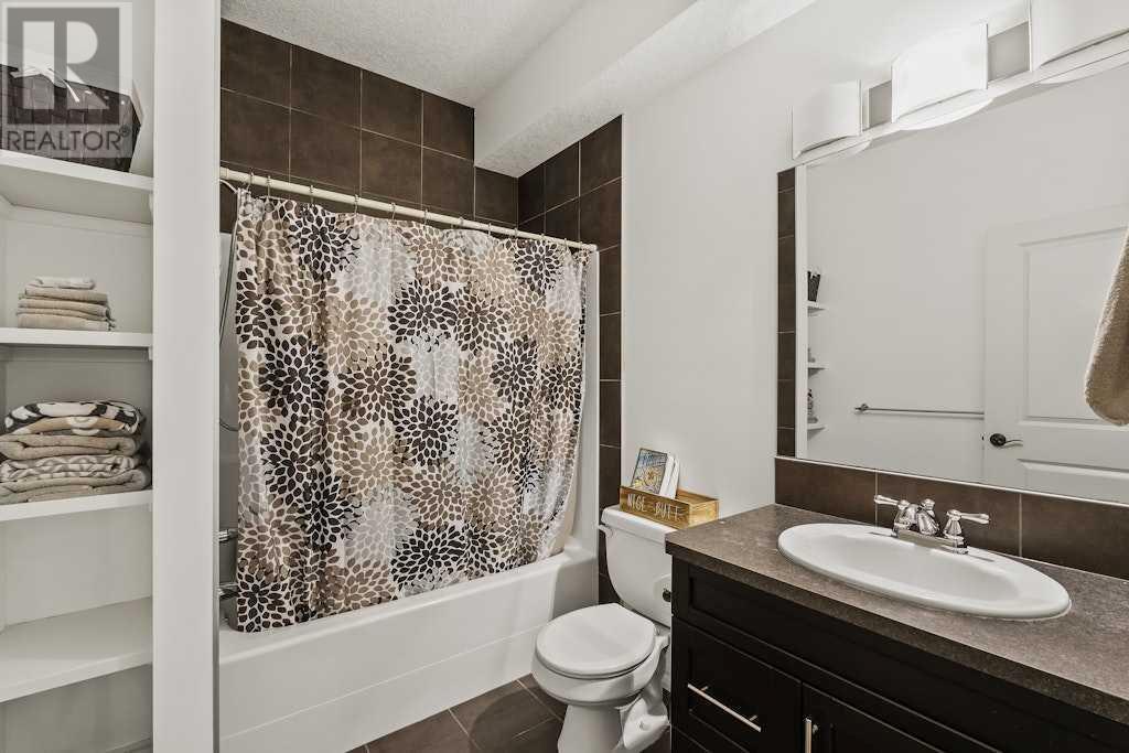 42 Ranchers Green, Okotoks, Alberta  T1S 0G6 - Photo 47 - A2221005