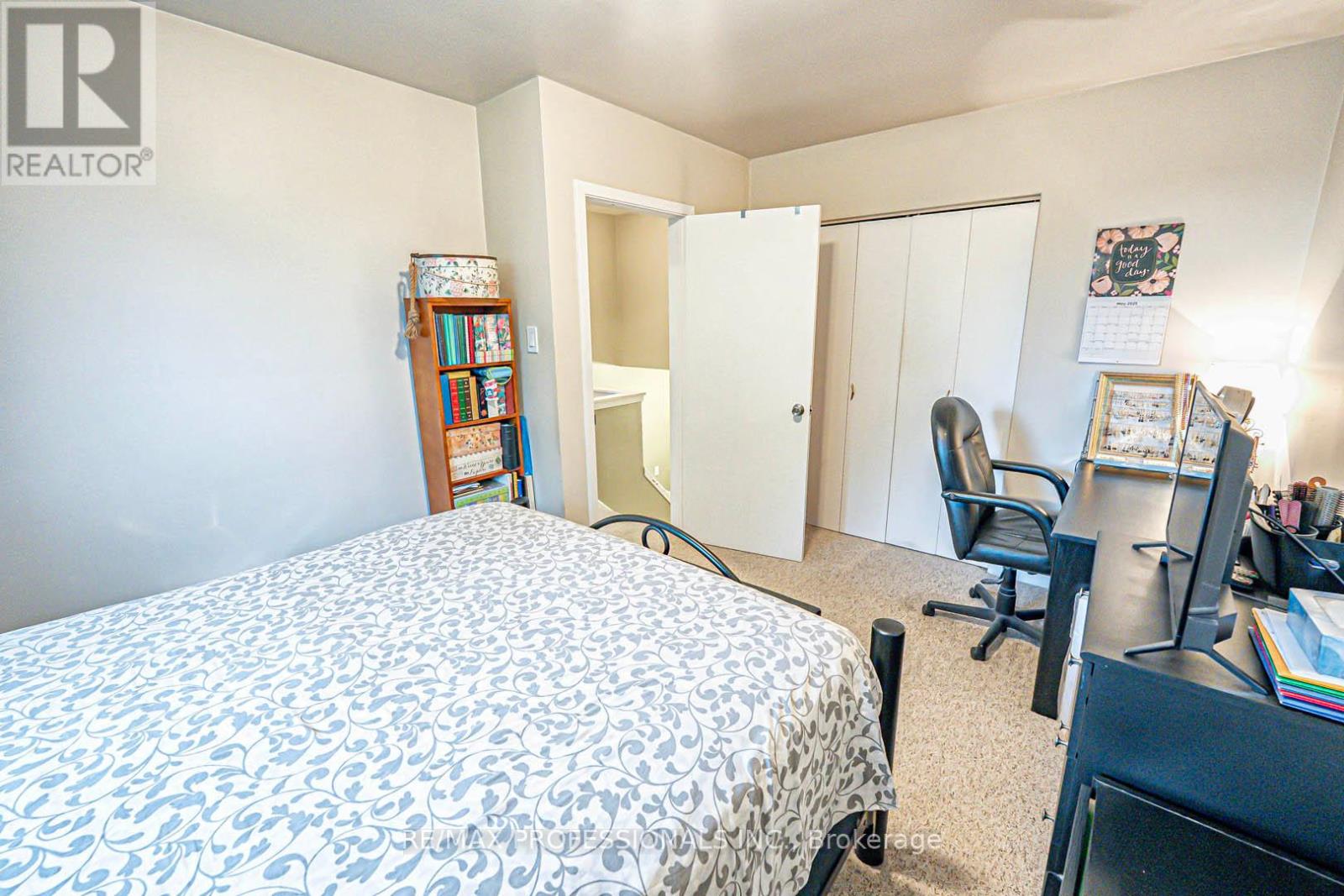 1784 Sandgate Crescent, Mississauga, Ontario  L5J 2E8 - Photo 15 - W12170781