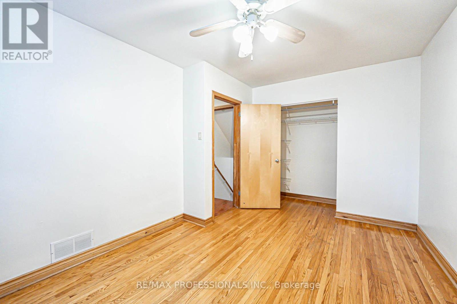 1784 Sandgate Crescent, Mississauga, Ontario  L5J 2E8 - Photo 23 - W12170781