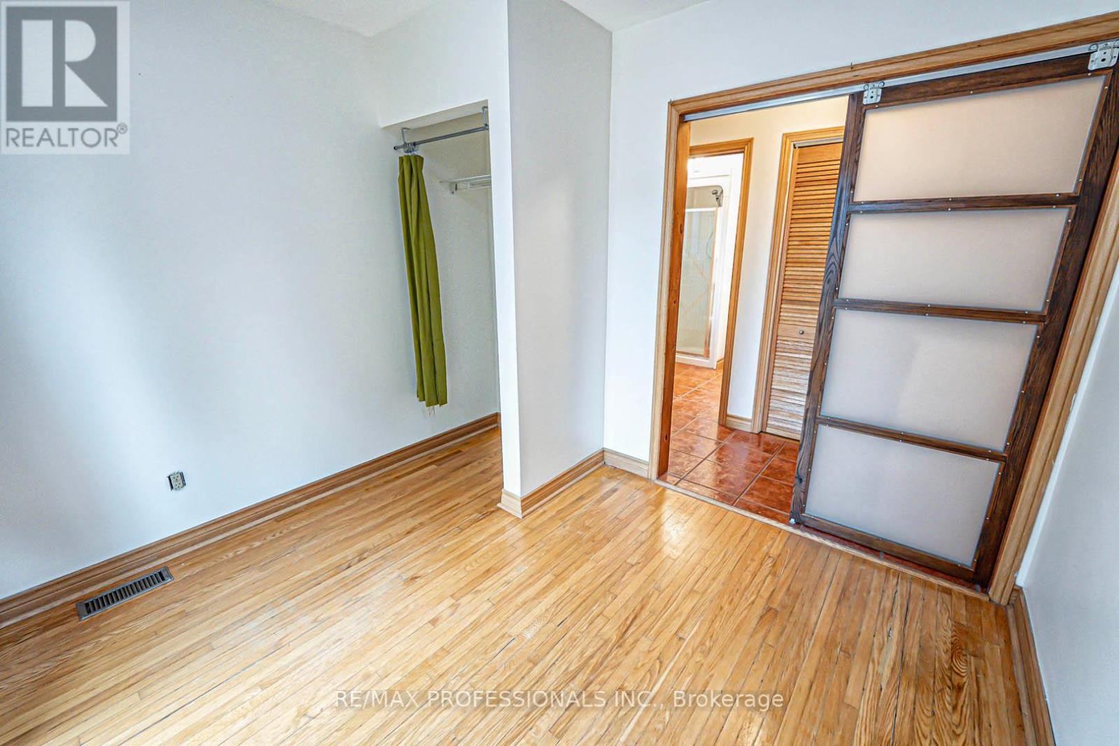 1784 Sandgate Crescent, Mississauga, Ontario  L5J 2E8 - Photo 26 - W12170781