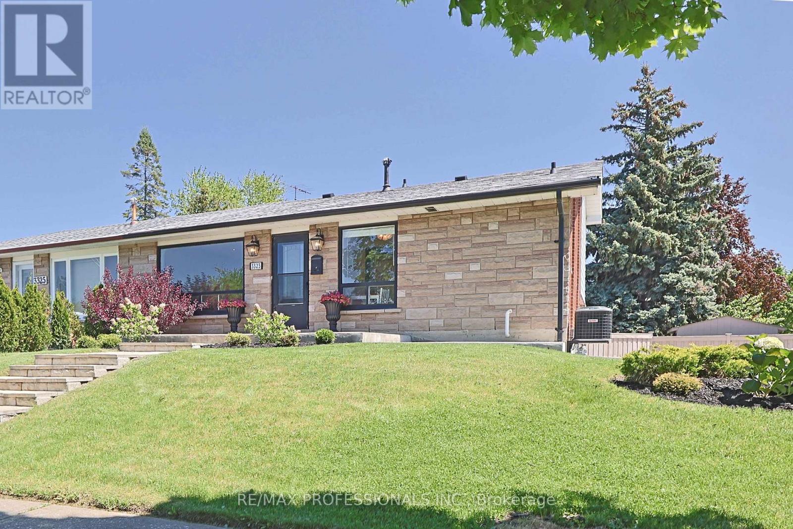 3323 HOMARK DRIVE, Mississauga, Ontario