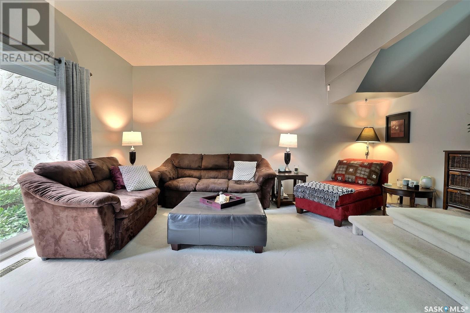 47 Laverendrye Way, Regina, Saskatchewan  S4S 5Z6 - Photo 3 - SK006890