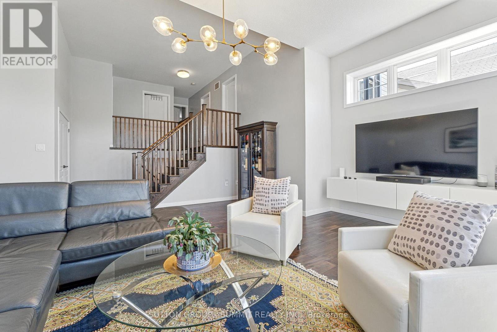 40 Aldgate Avenue, Hamilton, Ontario  L8J 0H9 - Photo 19 - X12170796