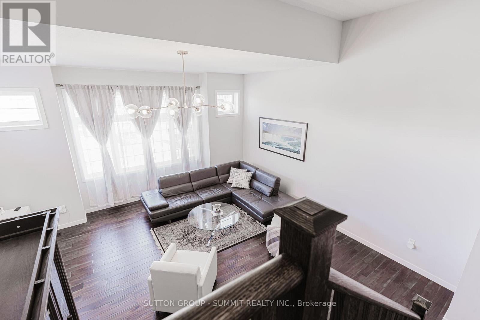 40 Aldgate Avenue, Hamilton, Ontario  L8J 0H9 - Photo 22 - X12170796