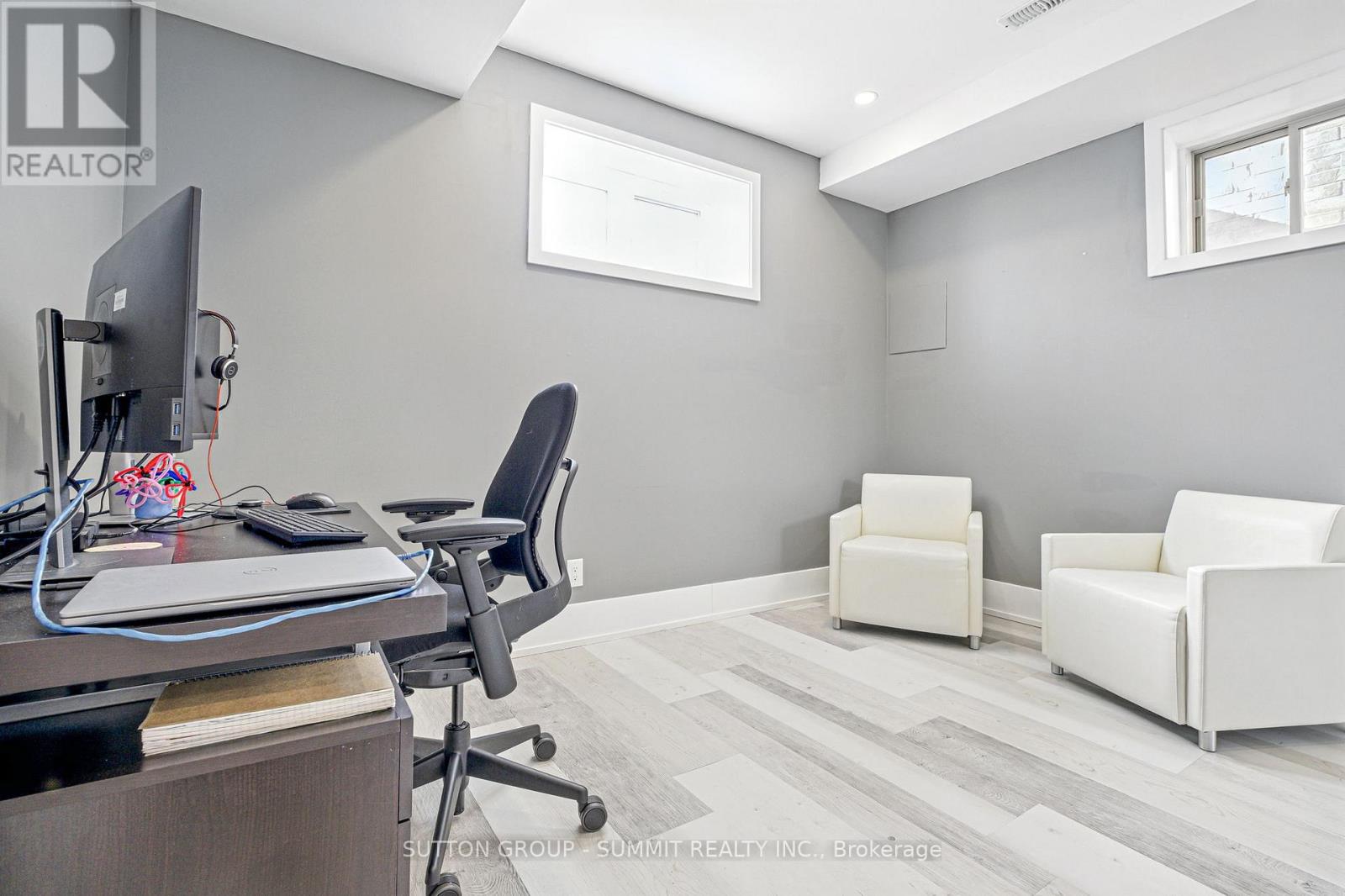 40 Aldgate Avenue, Hamilton, Ontario  L8J 0H9 - Photo 35 - X12170796