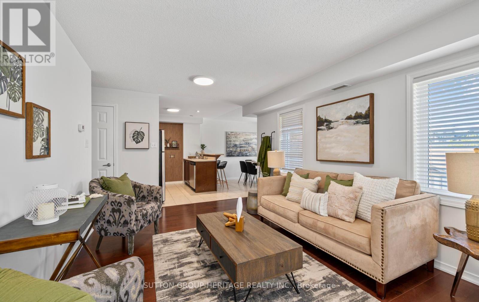 207 - 124 Aspen Springs Drive, Clarington, Ontario  L1C 0G8 - Photo 9 - E12143404