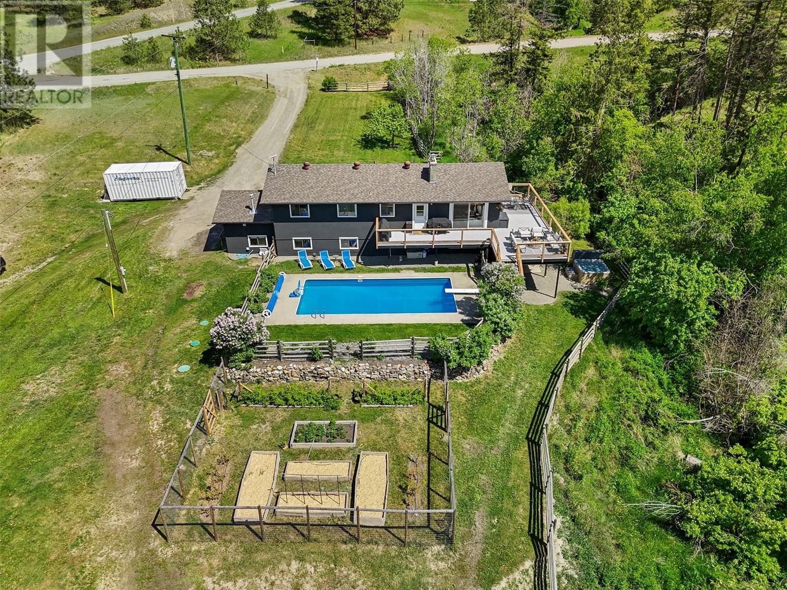 2029 Duck Range Road, Pritchard, British Columbia