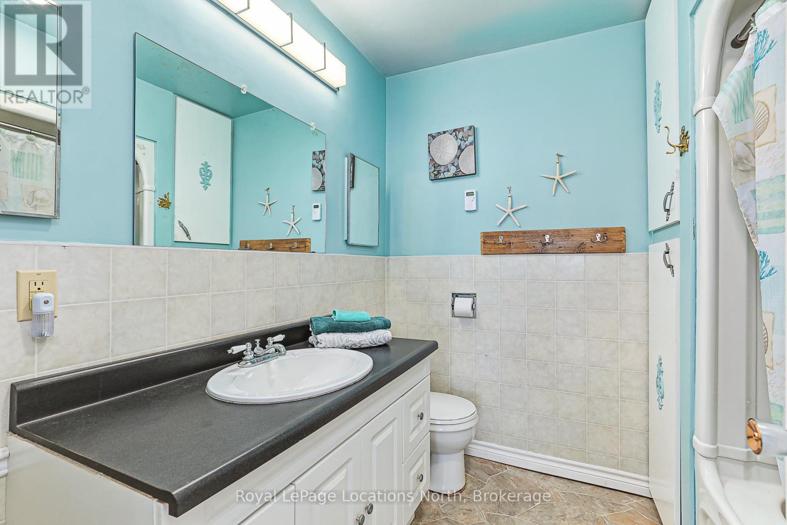117 Kiowana Beach Road, Meaford, Ontario  N4L 1W5 - Photo 35 - X12168512
