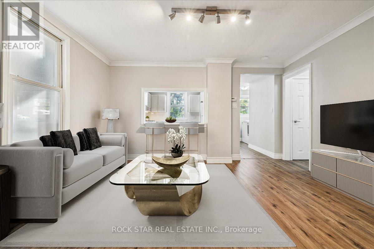 223 Weir Street N, Hamilton, Ontario  L8H 5G2 - Photo 13 - X12167934