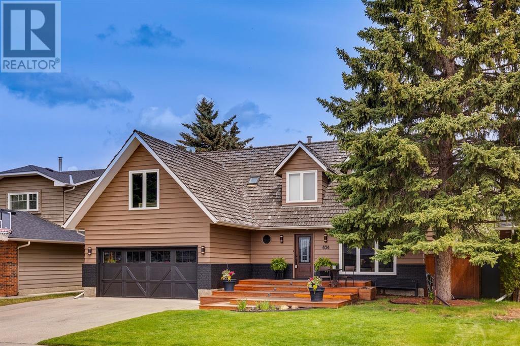836 Suncastle Road Se, Calgary, Alberta  T2X 2L3 - Photo 2 - A2205597