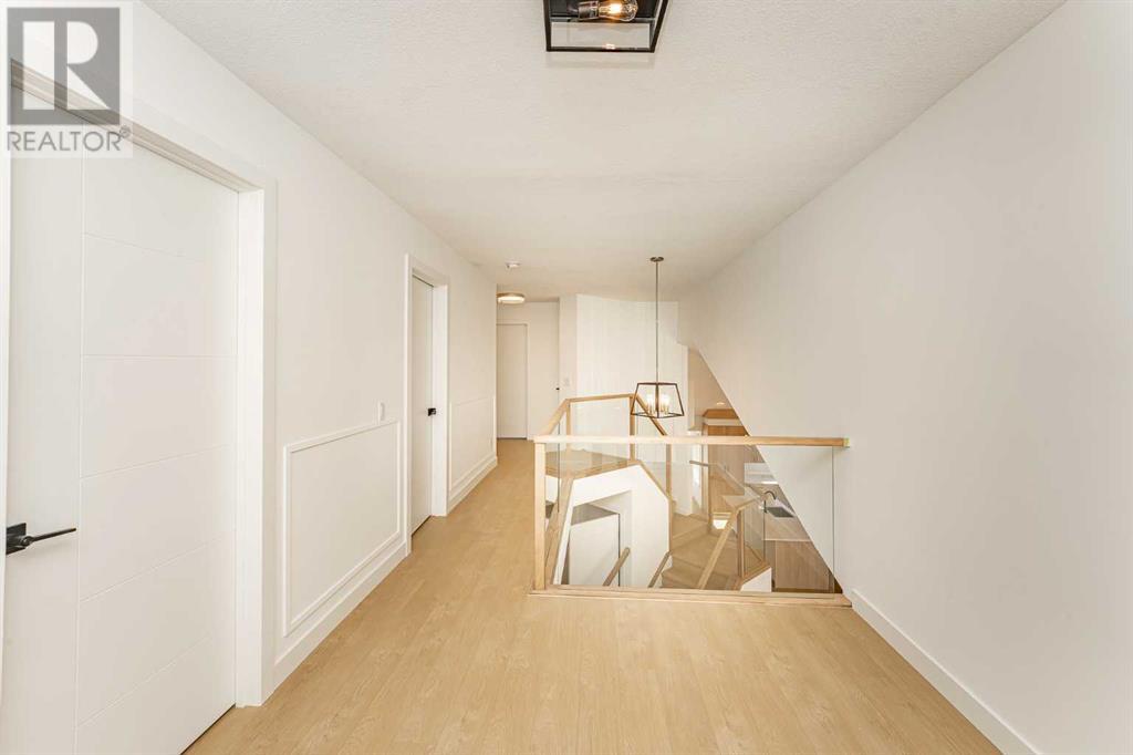 135 Sandringham Road Nw, Calgary, Alberta  T3K 3Y5 - Photo 8 - A2215209