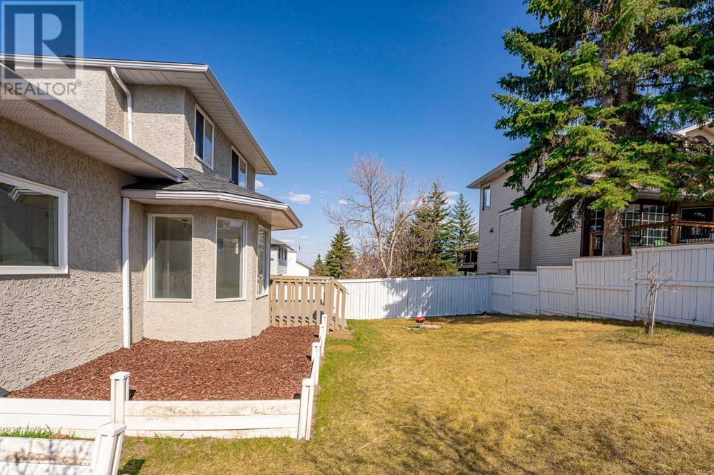 135 Sandringham Road Nw, Calgary, Alberta  T3K 3Y5 - Photo 17 - A2215209