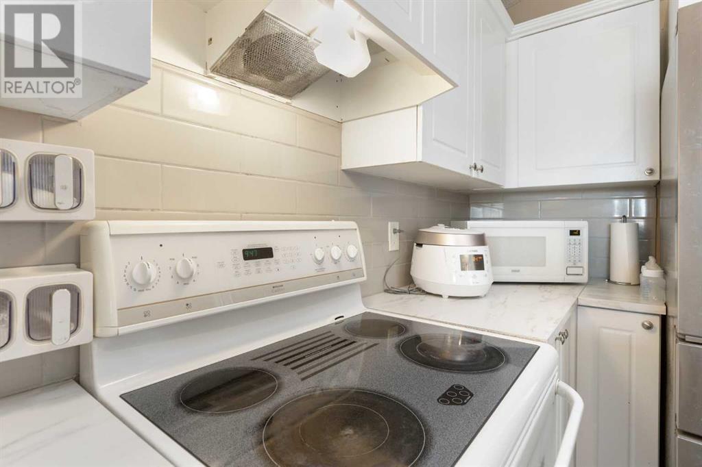 3 Bridleglen Road Sw, Calgary, Alberta  T2Y 4B4 - Photo 12 - A2219190