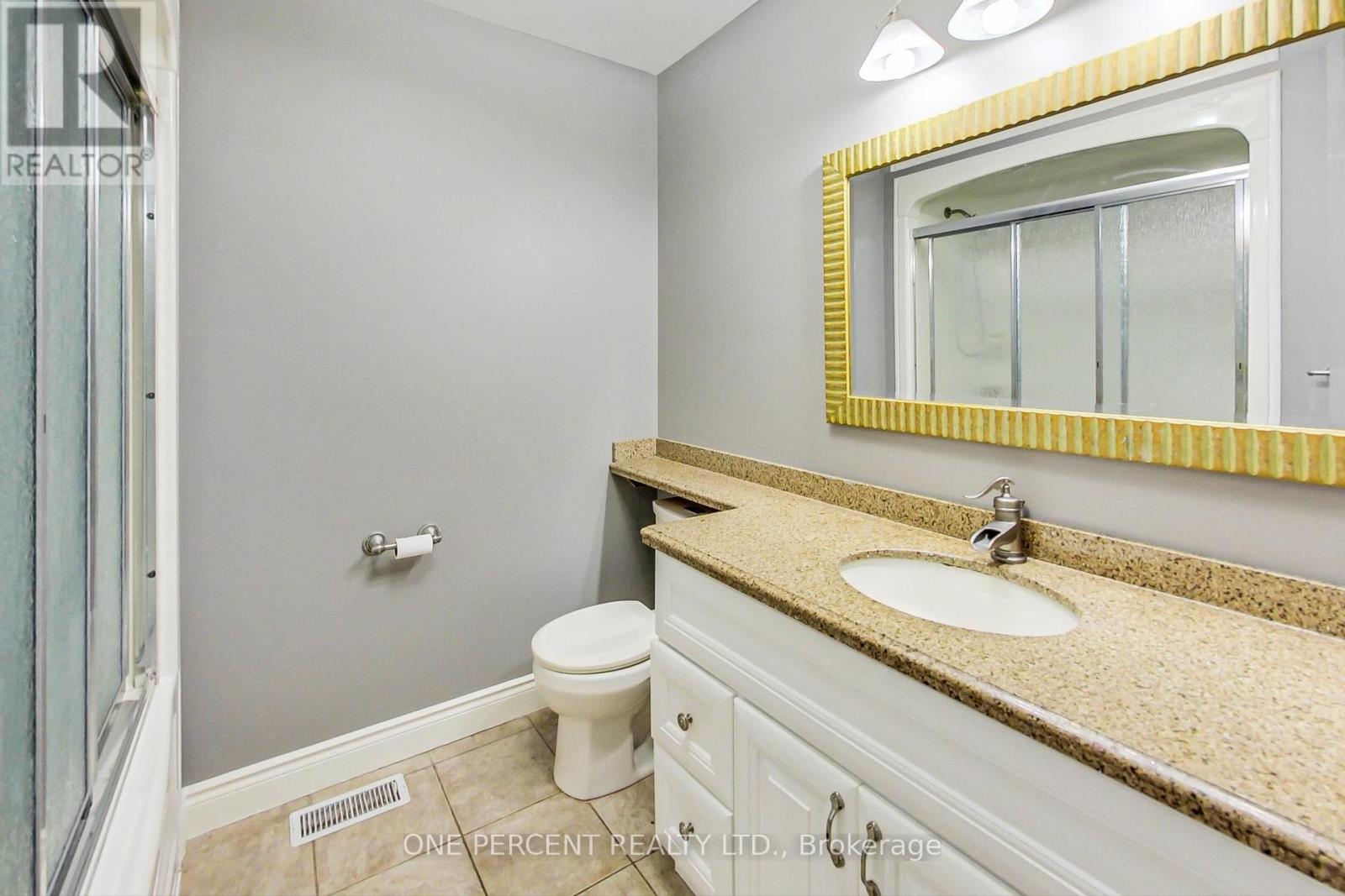 23 Grove Street, Hamilton, Ontario  L8N 1P4 - Photo 25 - X12170843