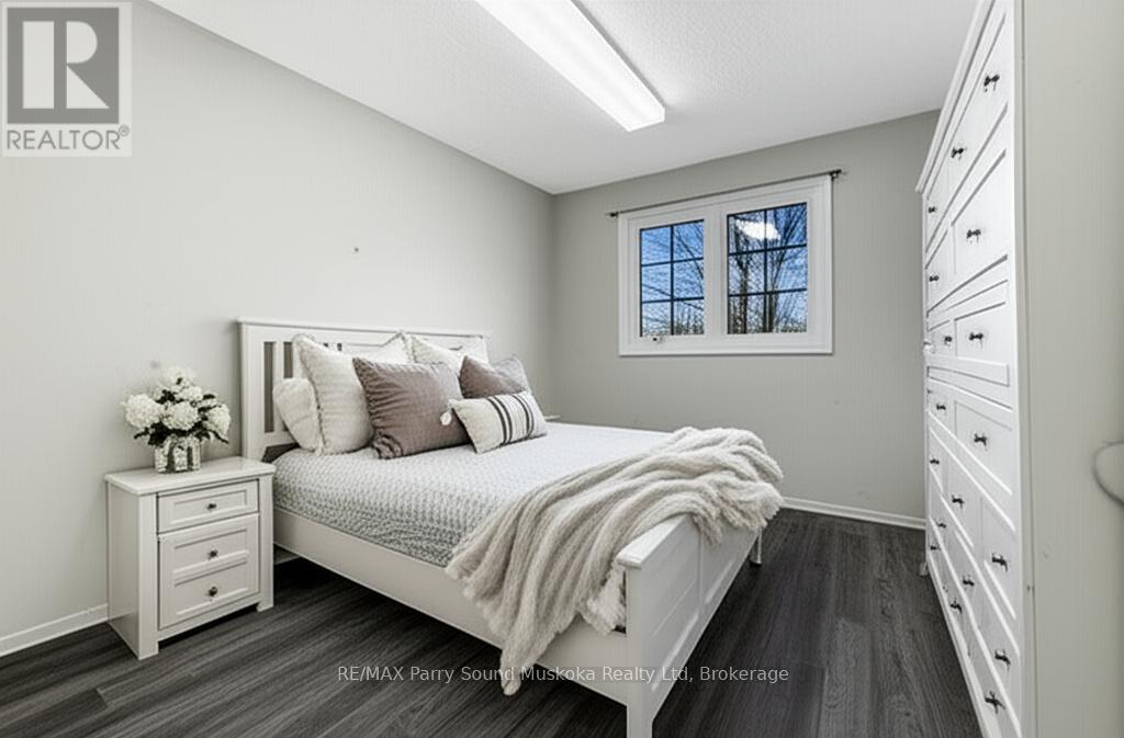 2 William Street, Parry Sound, Ontario P2A 1V1 - Photo 6 - X12170857