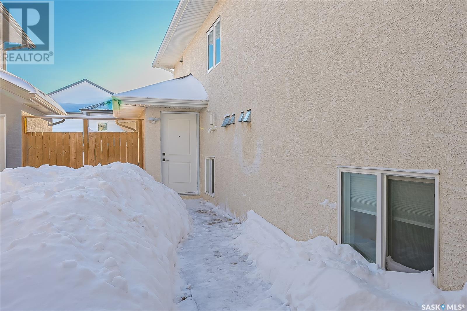 215 Ells Crescent, Saskatoon, Saskatchewan  S7L 6J4 - Photo 31 - SK006959