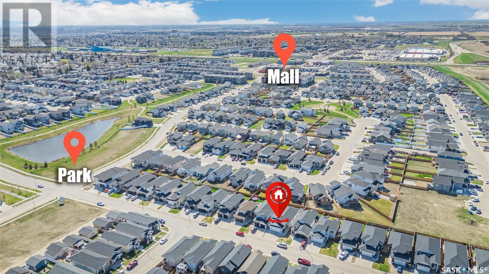 Property at 215 Ells CRESCENT image 4