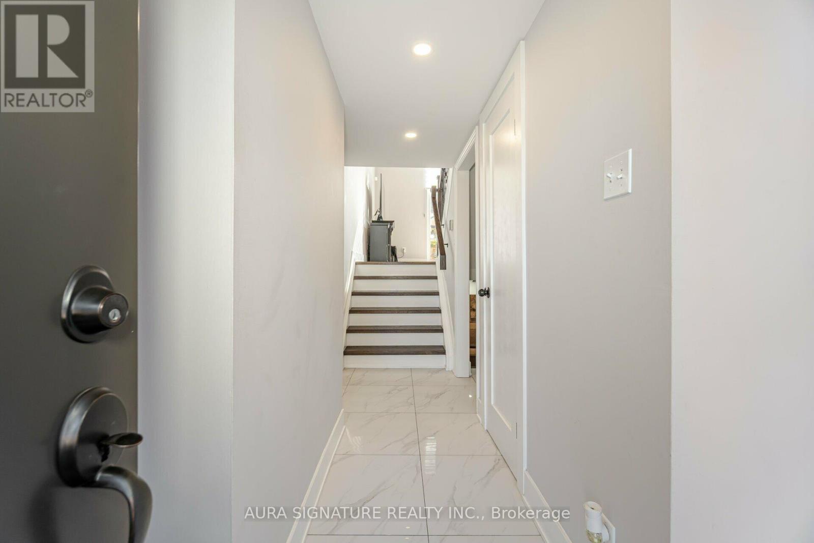 26 - 88 Rainbow Drive, Vaughan, Ontario  L4L 2K5 - Photo 13 - N12161274