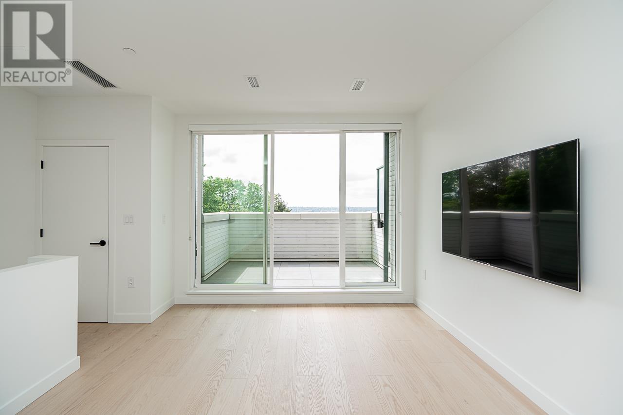 210 650 E 2nd Street, North Vancouver, British Columbia  V7L 1E3 - Photo 8 - R3006686