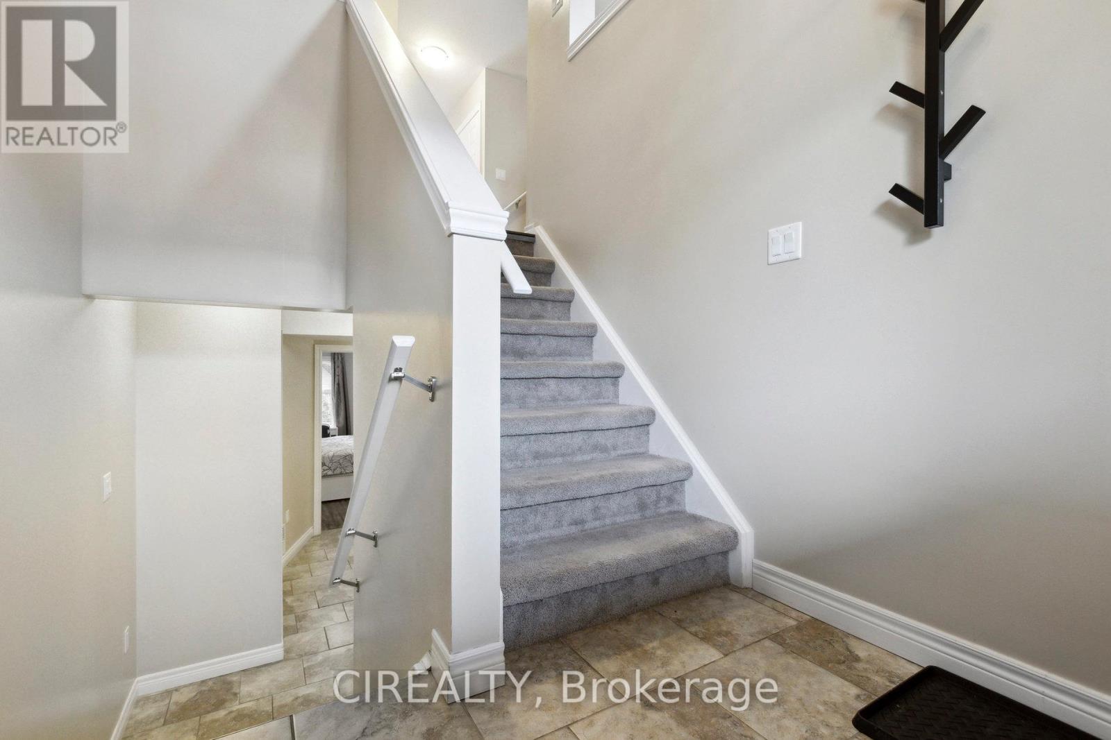 Property at 23 - 66 EASTVIEW ROAD image 3