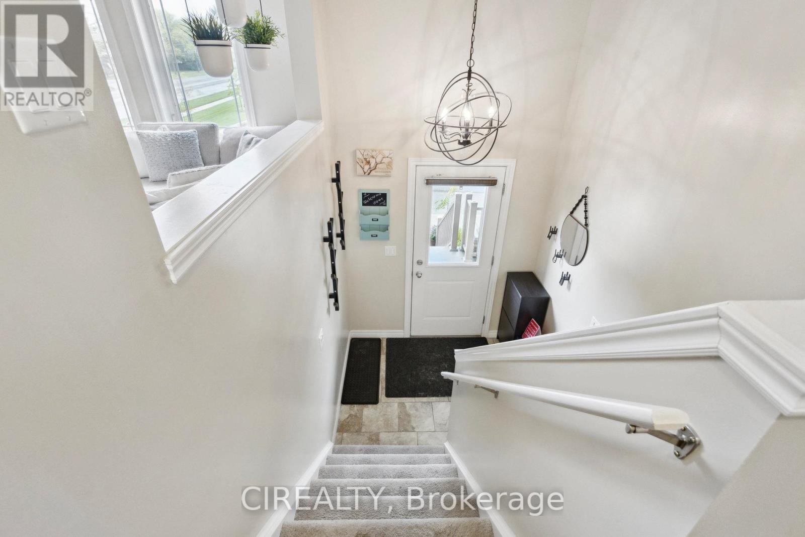 Property at 23 - 66 EASTVIEW ROAD image 4