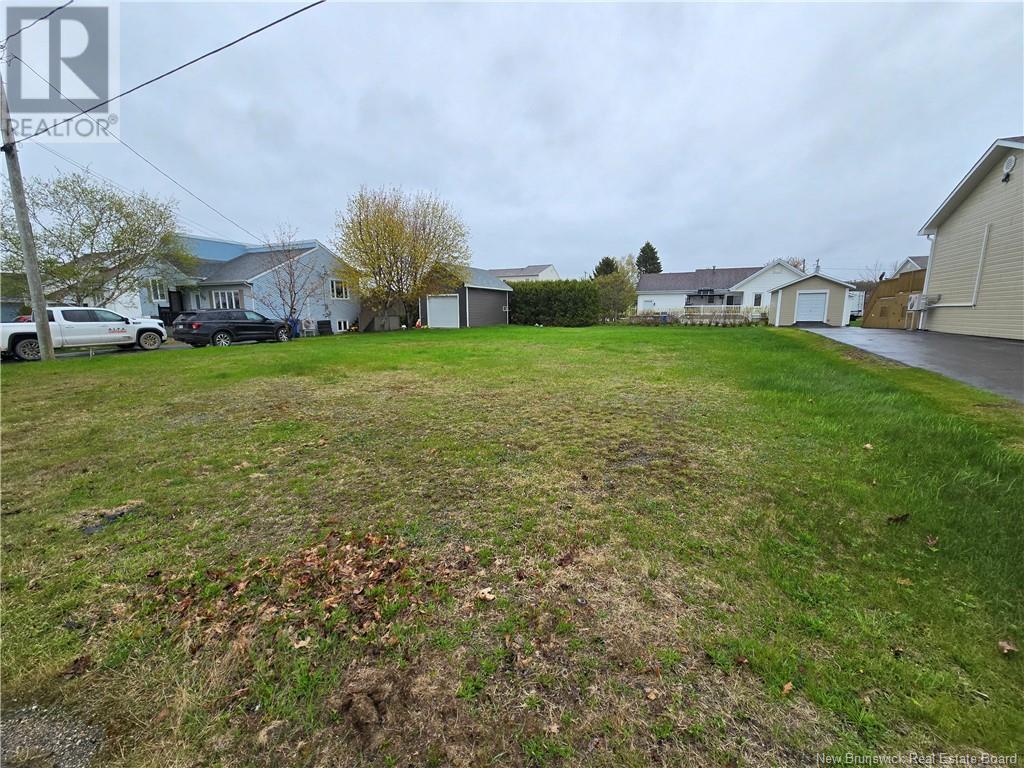 Property at 154 Atlantique Street image 1