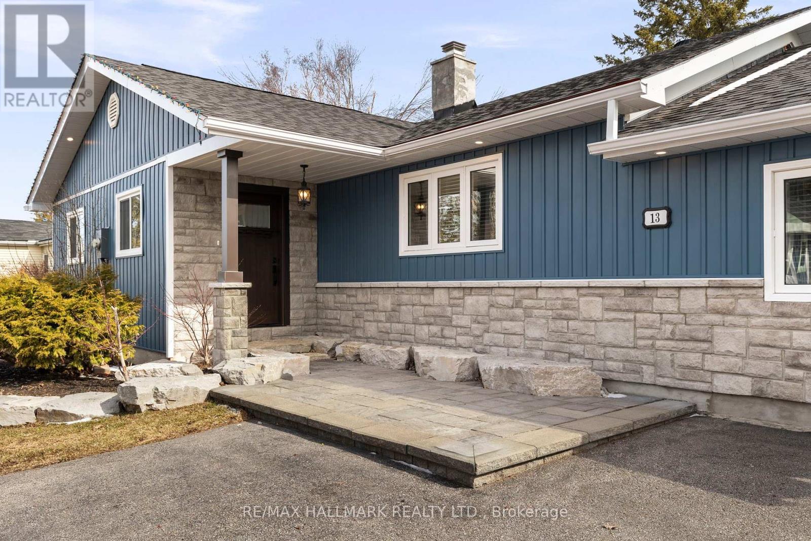 13 Pinetree Court, Ramara, Ontario  L0K 1B0 - Photo 3 - S12149935