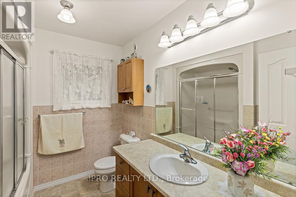 604102 Sideroad 60, Chatsworth, Ontario  N0H 1C0 - Photo 16 - X12169142