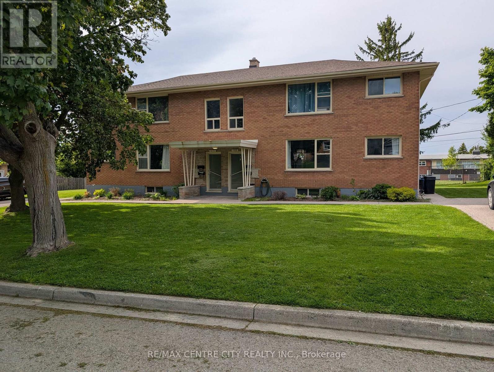 1020 EAGLE DRIVE, london south (south j), Ontario